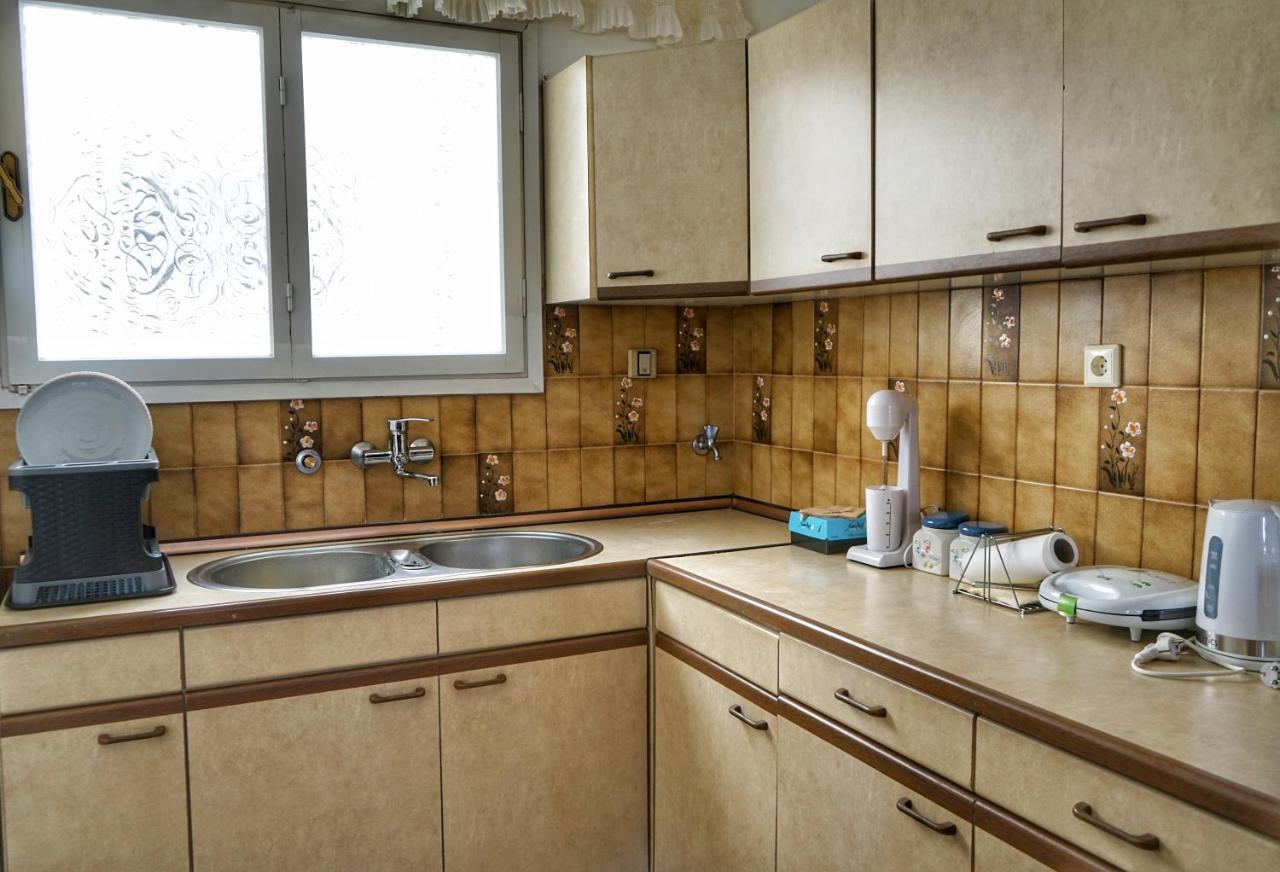 Liana'S Apartment PalaiónTsiflíkion المظهر الخارجي الصورة